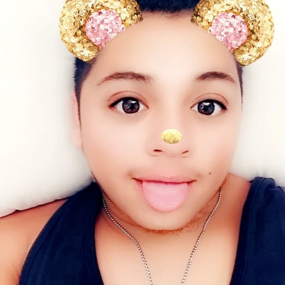 Meet your Posher, Sebastian